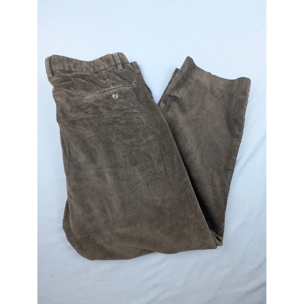 Eddie Bauer Mens Brown Corduroy Pleated Relaxed Fit Pants 36x28 Wide Wale Brown